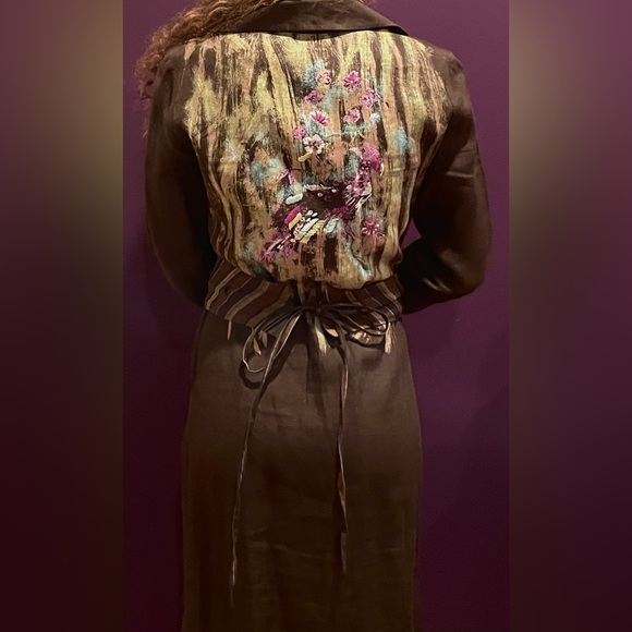 Linen dress Kenzo with embroidery and print on the back and belt. Long sleeves. - Picture 3 of 7